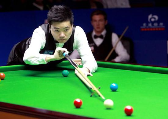 主场甜蜜复仇！阿尼西莫娃横扫斯瓦泰克，生涯首进美网四强