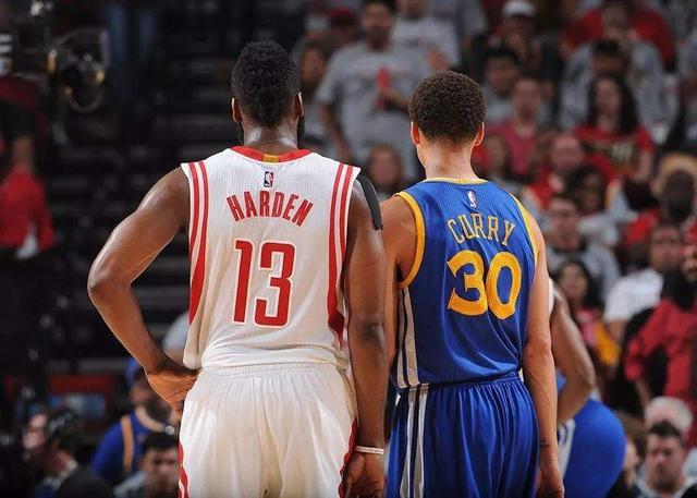 在每个赛季 在每个赛季