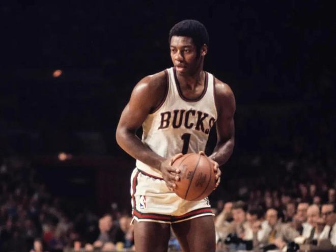 我国将派出六名举重选手参加本届共运会 这是历来最多的一次