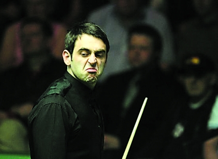 邮报：热刺周六就萨维尼奥进行深入谈判，也对帕奎塔产生兴趣