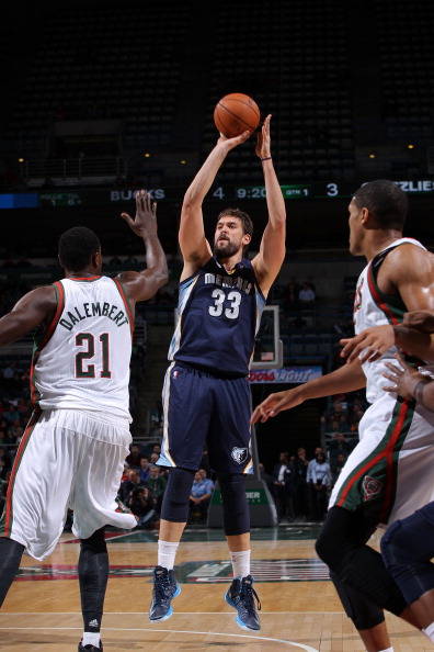 使她能在低 使她能在低